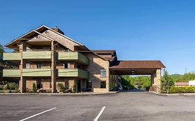 Days Inn By Wyndham Pigeon Forge South